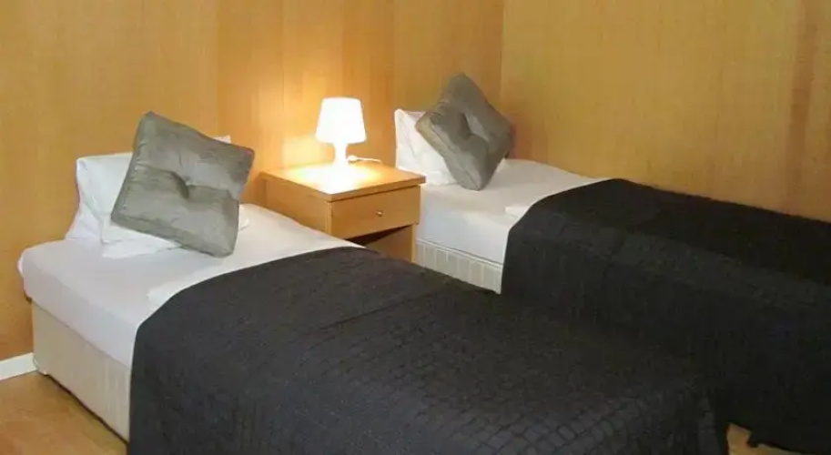 B&b Budget Room