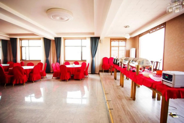 Yutu Hotel