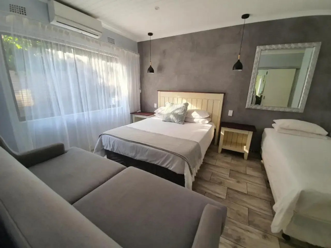 Guest House on Gillian Unit 1
