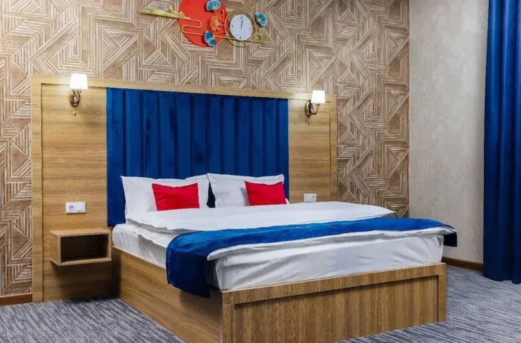 Royal Sebzor Hotel