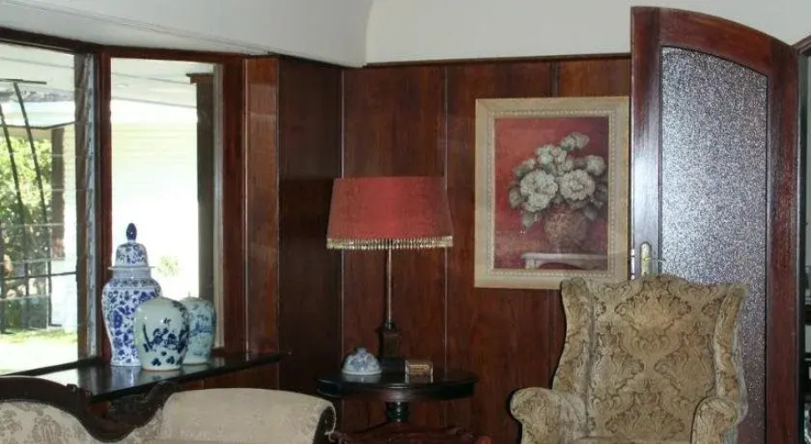 Sheppard Boutique Hotel