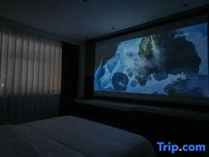 Ready Player One Hotel