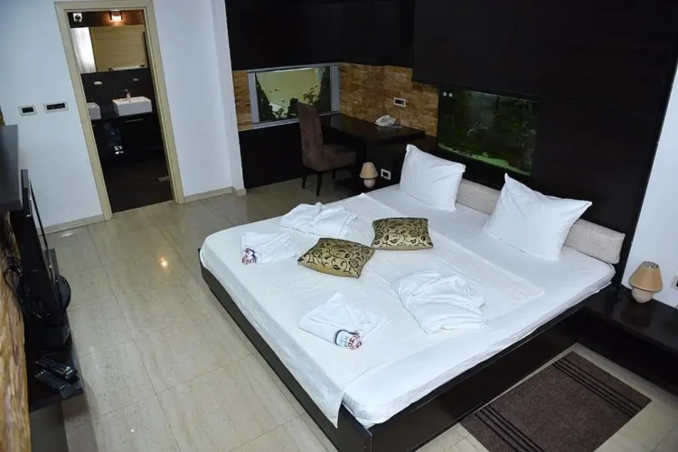 2 Bedrooms Superior Apartment
