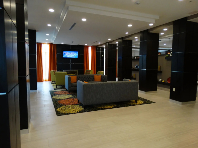 Holiday Inn Covington by IHG