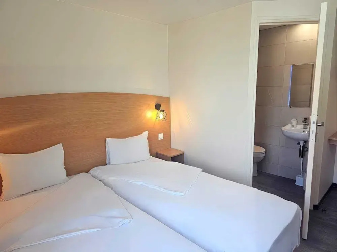 Hotel initial by balladins Roissy CDG / Saint-Mard