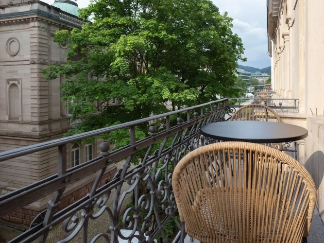 1 Bedroom Suite with balcony