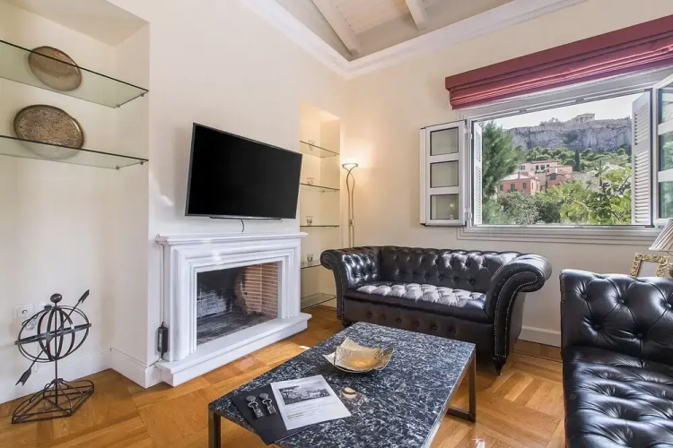 Aerides 3 Luxury Suites
