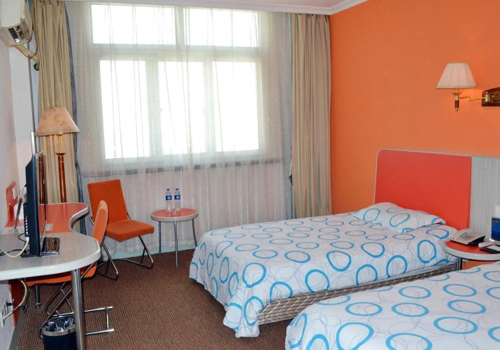 Motel 168