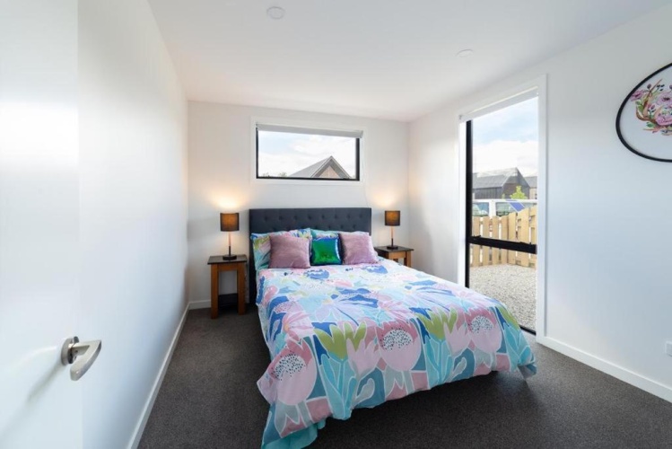 4 Bedrooms Cottage