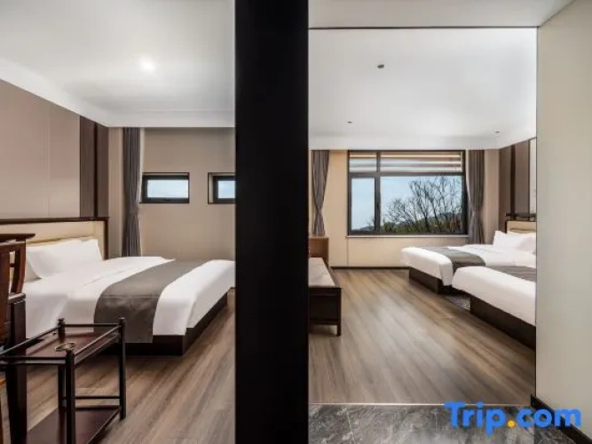 Triple Suite