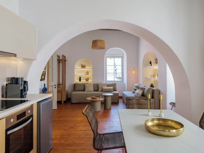3 Bedrooms Premium Cottage with city view