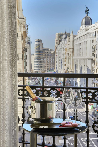 NH Collection Madrid Gran Vía photo 9