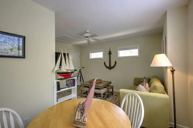 5 Juniper Lane