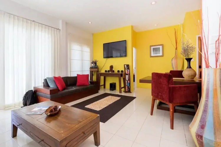 3 Bedroom Beach Front Villa Bangrak