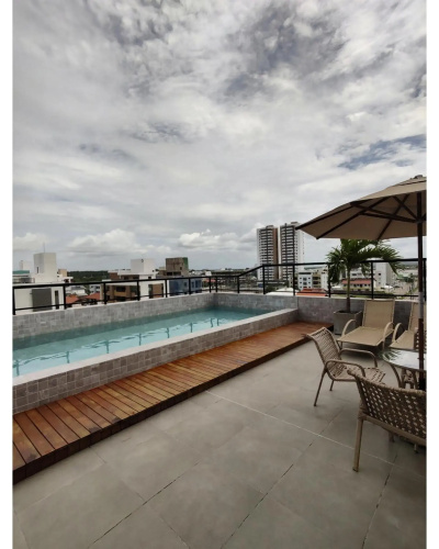 Apartamento em Intermares a 200 metros do mar