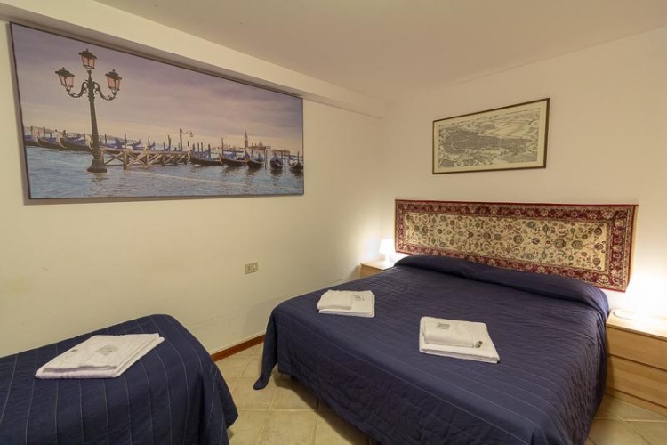2 Bedrooms Double Apartment