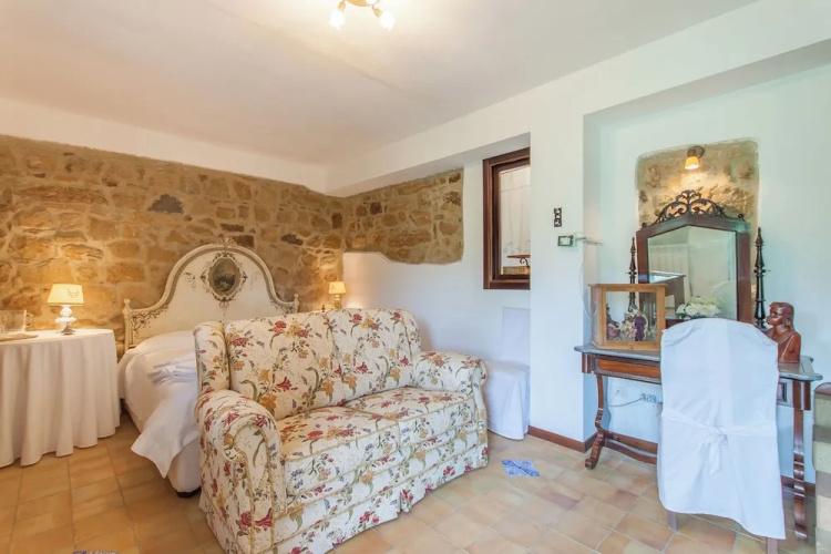Villa Olmo With Private Pool