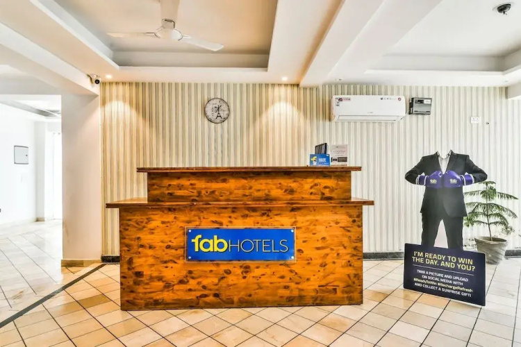 FabHotel Comfort Dome Sector 45