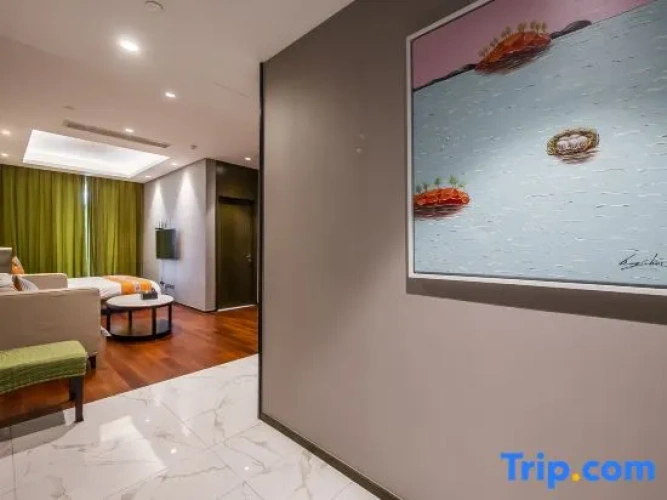 Quadruple Suite