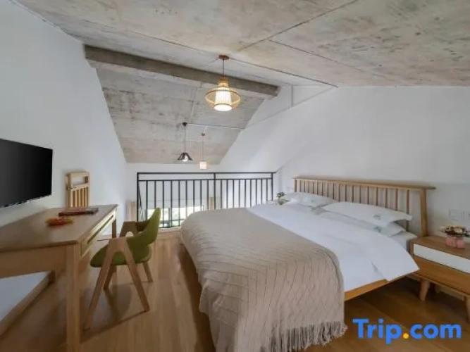 Family Suite with mountain view