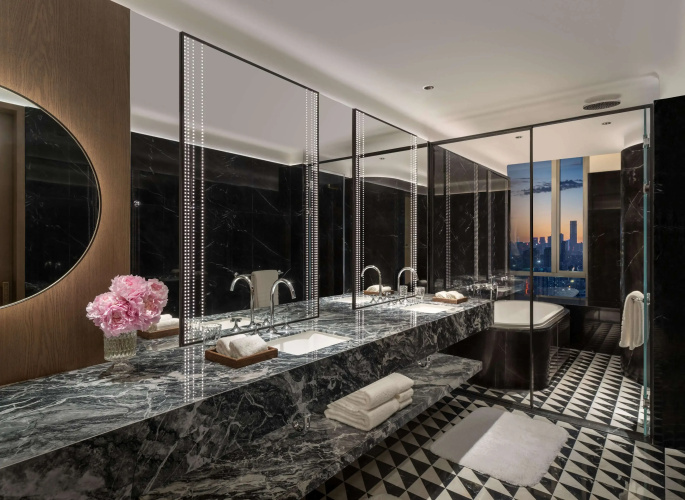 Conrad Urumqi