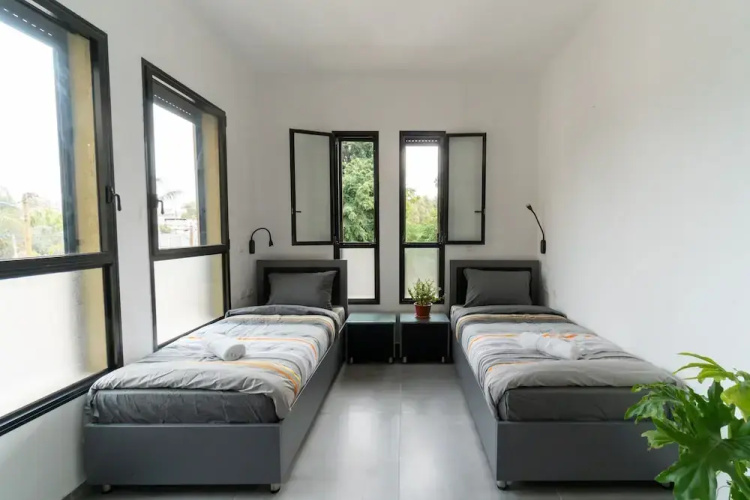 Nahal Oz 33