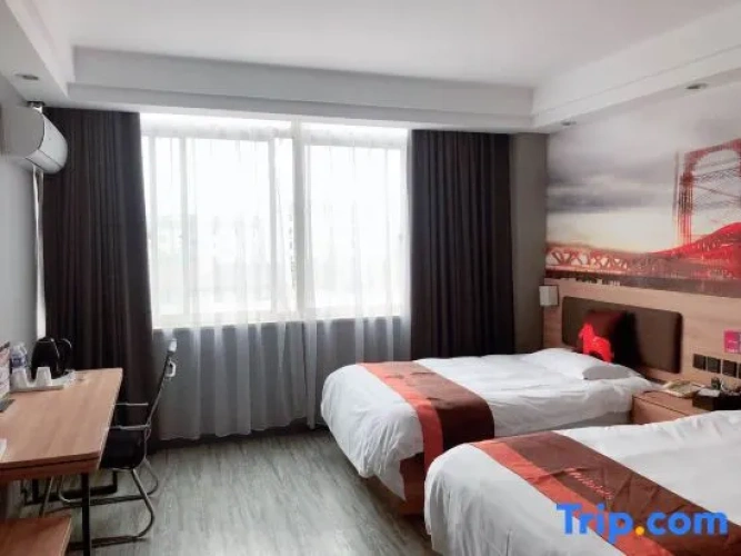 Economy Twin room