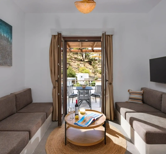 1 Bedroom Deluxe Apartment