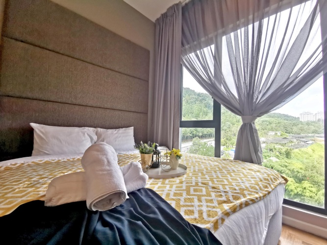 3 Bedrooms Apartment