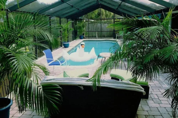 Siesta Key Zen Den
