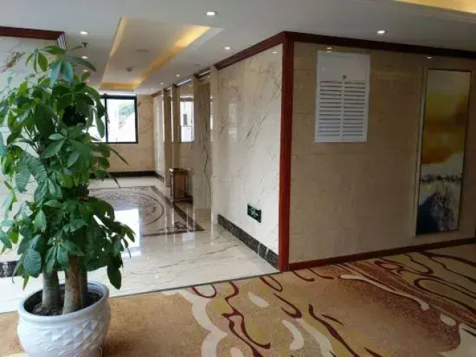 Fenglin Tianxia Hotel