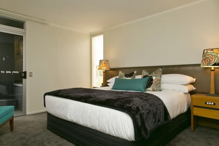 Premium Suite with balcony
