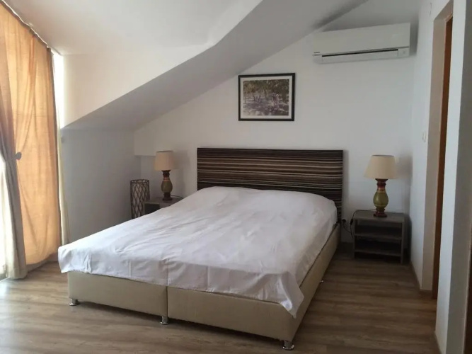 Apolonia Apartments