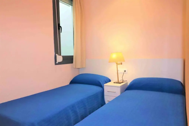 Apartment in Roses by the Beach