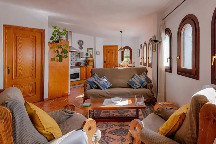 1131 Casa Almona