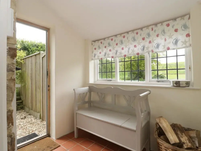 Lambrook Cottage