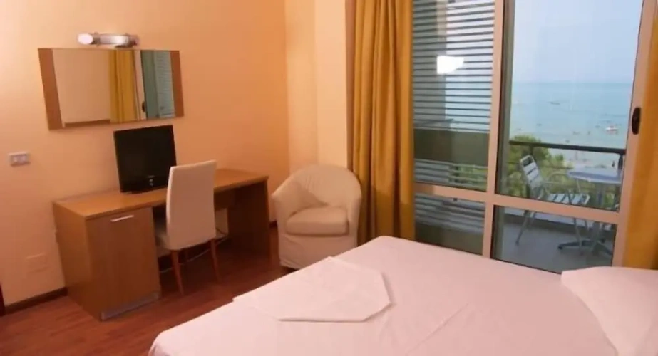 Standard Single room with sea view