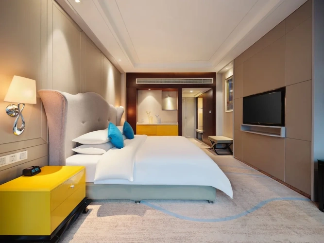 Standard Triple room