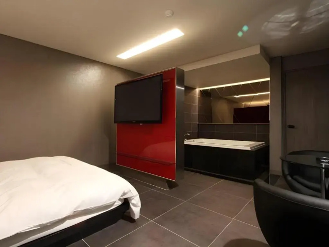 Valentine Hotel
