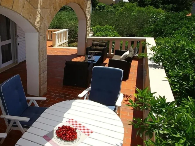 4 Bedrooms Villa with sea view