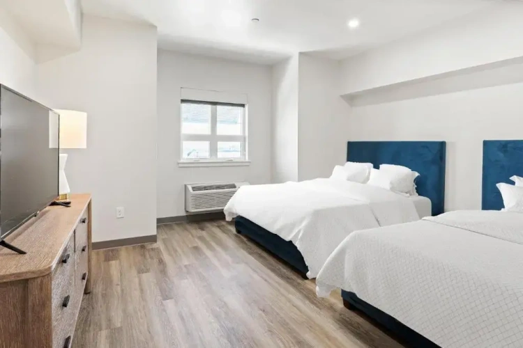 Double Suite