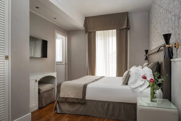 Standard Double room with balcony