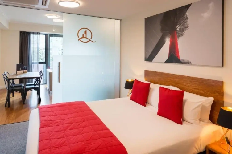 1 Bedroom Apartment with balcony and with view