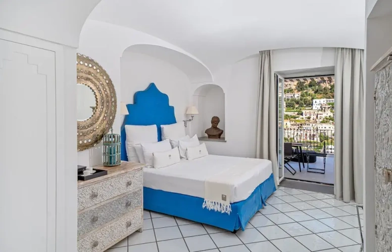 Double Art Junior Suite
