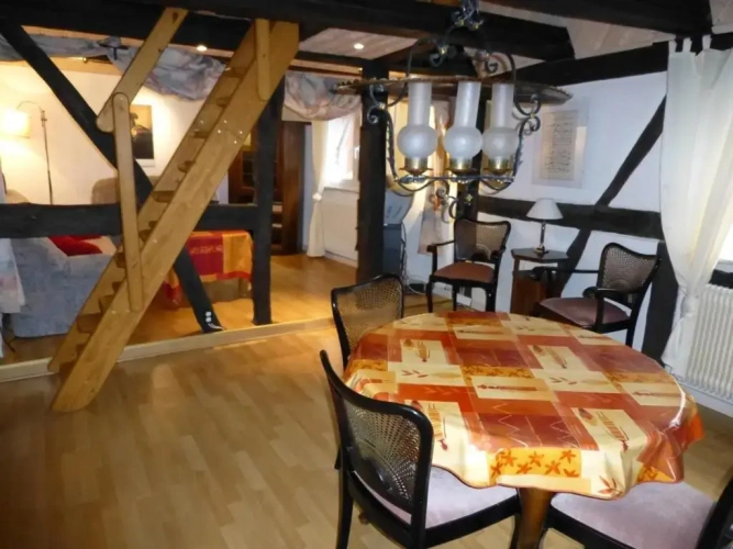 2 Bedrooms Cottage