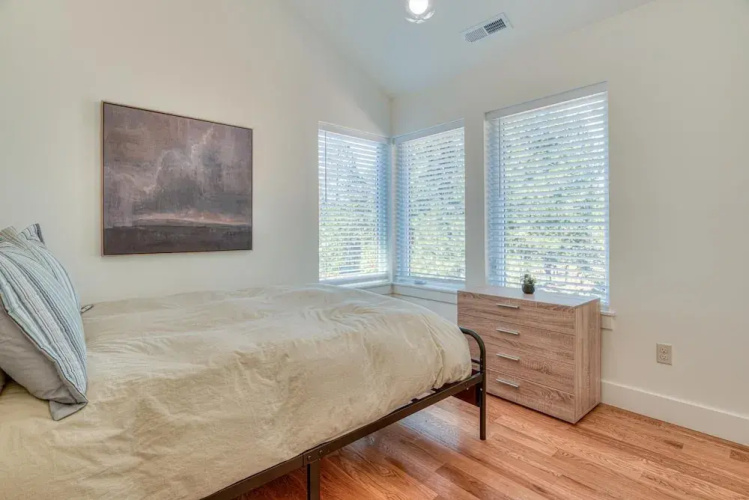 Kinglet Road 24