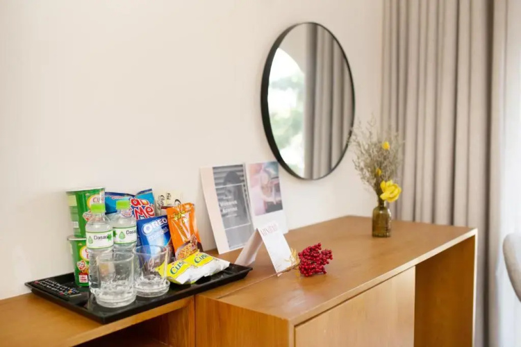 Maple Suite Hotel And Apartment
