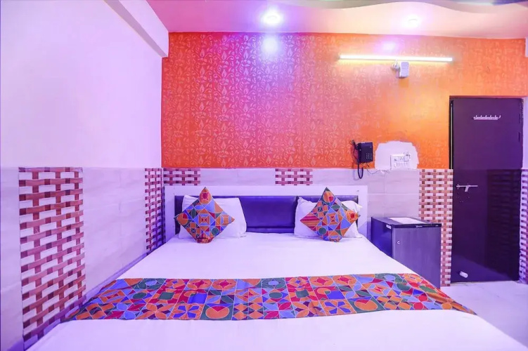 Fabexpress Kanha Dham
