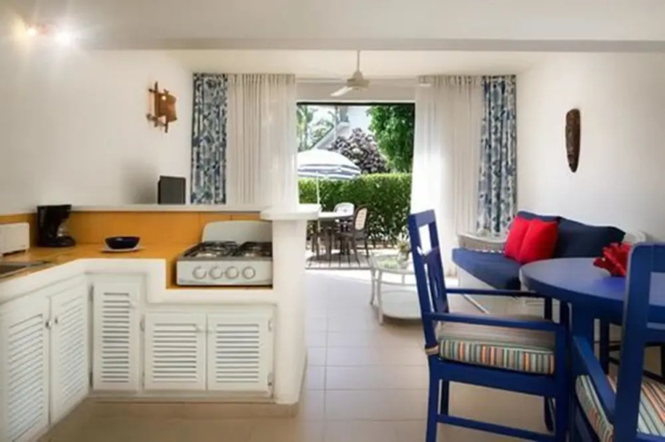 Condo Hotel Playa Las Ballenas