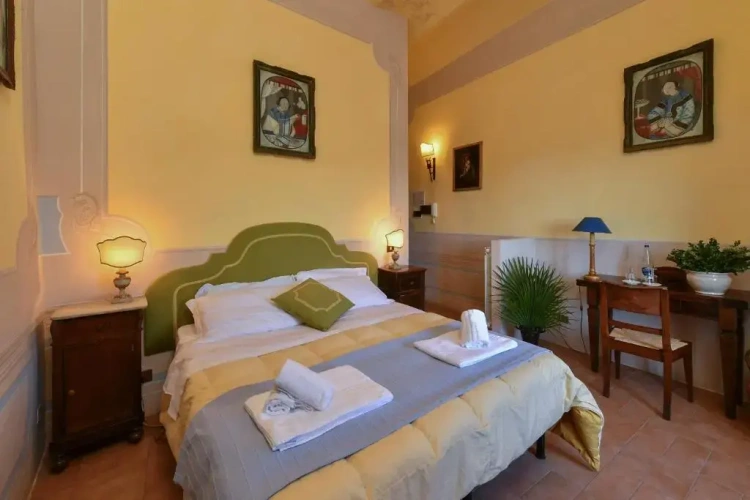 Standard Double room with view